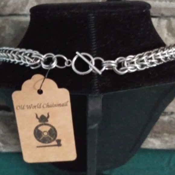 **SALE PRICE** (Unisex) Closed Round Jump Ring Necklace